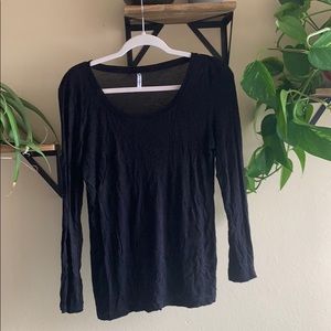 Black long sleeve Tee